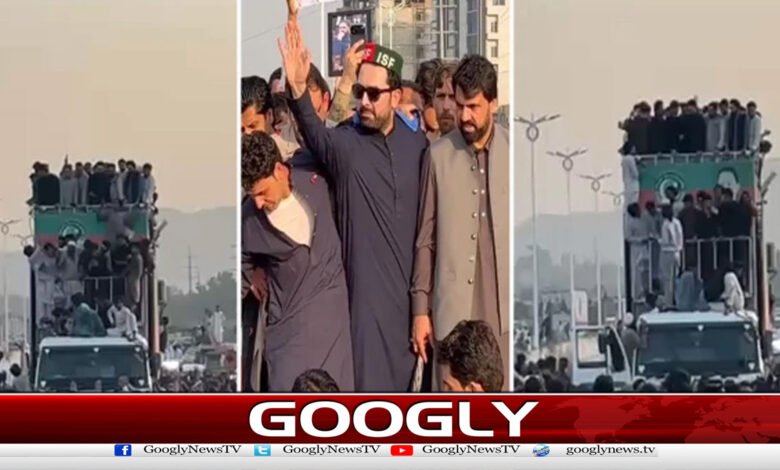 Khyber Pakhtunkhwa Chief Minister's container ready for long march