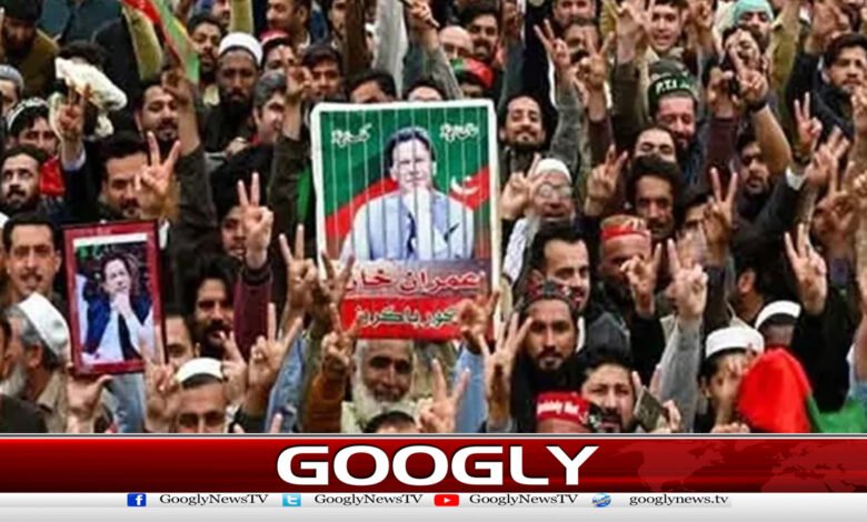 PTI plans to start long march ahead of schedule