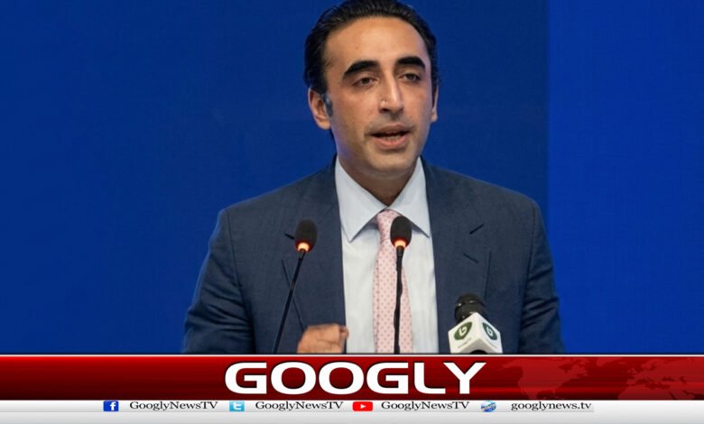 Bilawal Bhutto advises PTI to abandon extremism for Imran Khan's release.