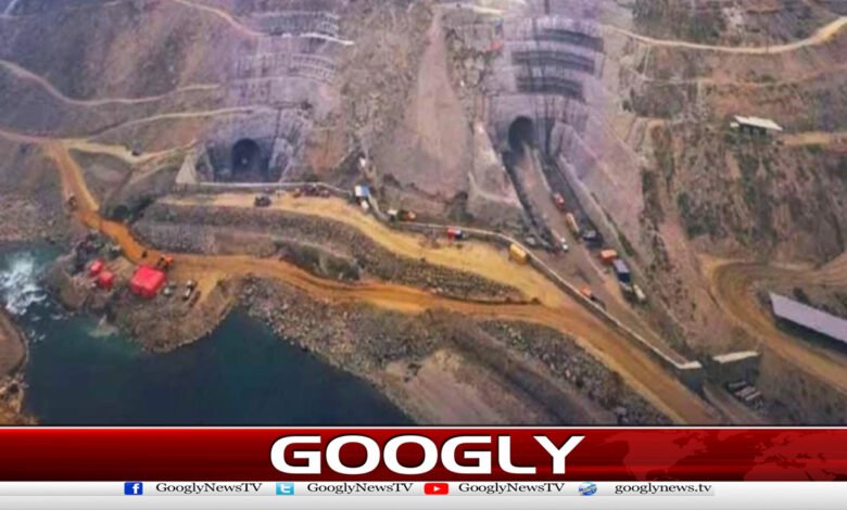 زیرتعمیر مہمند ڈیم کی لاگت میں 666ارب کااضافہ ریکارڈ 1 An increase of 666 billion has been recorded in the cost of the Mohmand Dam, which is currently under construction.