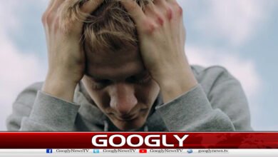 Risk of death from depression increased in cancer patients.