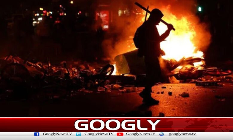 فرانس میں ملک گیر ہنگامے، 2 ہزار 400 سے زیادہ افراد گرفتار 1 Nationwide unrest in France; more than 2,400 people arrested.
