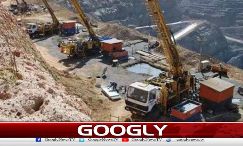 خیبرپختونخوا کے محکمہ معدنیات میں اربوں روپےکاسکینڈل بےنقاب 1 Billions of rupees scandal exposed in Khyber Pakhtunkhwa's Minerals Department