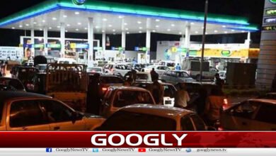 Petrol price remains unchanged; diesel becomes more expensive.