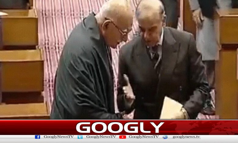 Shehbaz Sharif meets with the Leader of the Opposition in the National Assembly