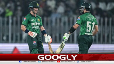 First T20: Pakistan defeated Sri Lanka by 4 wickets.