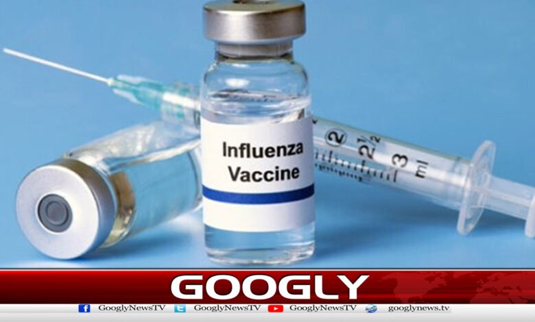 In Lahore, the influenza vaccine has also become unavailable, following the shortage of insulin.